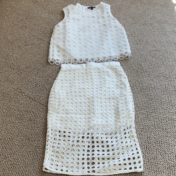 Banana Republic Eyelet Top & Skirt Outfit - Picture 4 of 7